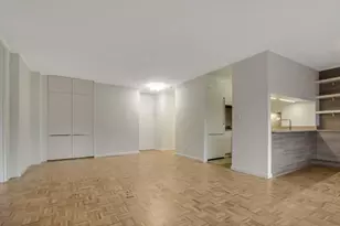 161 W 61st St, New York City, NY 10023 - Photo 14