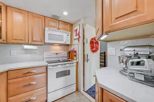 9977 Shore Rd, New York City, NY 11209 - Photo 4