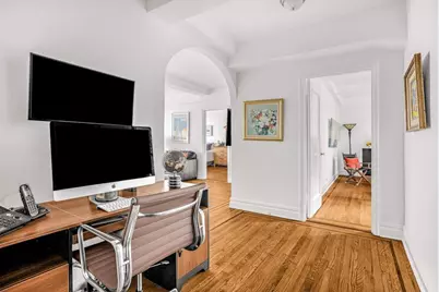 121 W 72nd Street #5C, New York City, NY 10023 - Photo 2