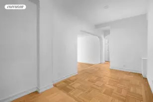 210 W 19th St, New York City, NY 10011 - Photo 8