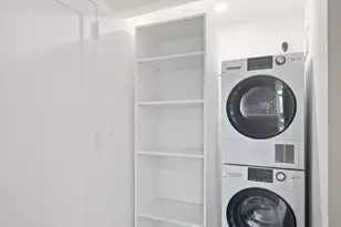 14-41 Broadway, New York City, NY 11106 - Photo 6