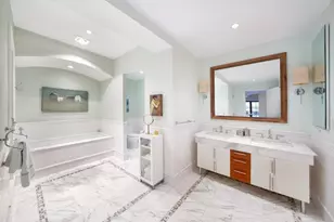 43 W 64th St, New York City, NY 10023 - Photo 10
