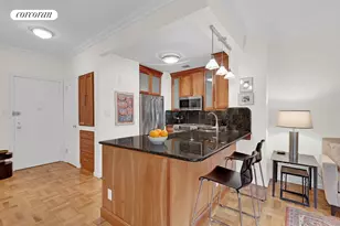 360 E 72nd St, New York City, NY 10021 - Photo 2