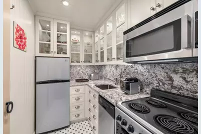 1 5th Avenue #12H, New York, NY 10003 - Photo 8