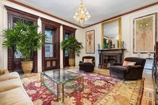 205 W 57th St, New York City, NY 10019 - Photo 2