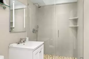 25 Sutton Pl S, New York City, NY 10022 - Photo 8