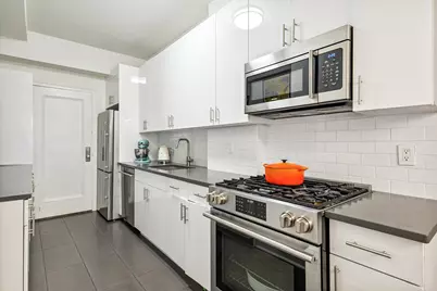 242 E 19th Street #2C, New York City, NY 10003 - Photo 4