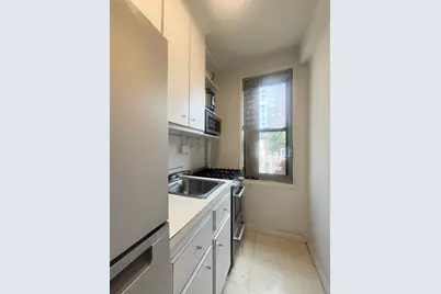 242 E 38th Street #5E, New York City, NY 10016 - Photo 6