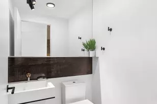 126 S 2nd St, Brooklyn, NY 11249 - Photo 22