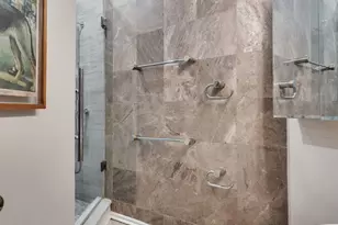 58 W 58th St, New York City, NY 10019 - Photo 18
