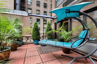 58 W 58th Street #6EF, New York City, NY 10019 - Photo 12