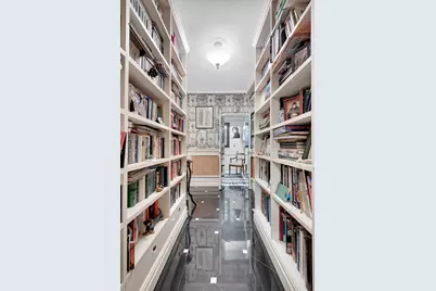 58 W 58th Street #6EF, New York City, NY 10019 - Photo 16