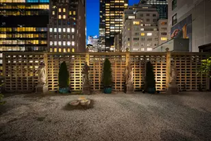 58 W 58th St, New York City, NY 10019 - Photo 20