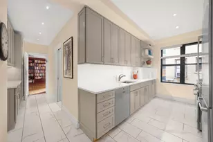 277 West End Ave, New York City, NY 10023 - Photo 4