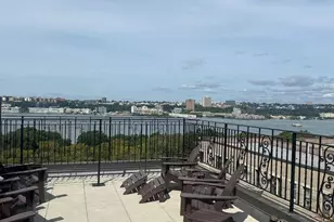 310 W 97th St, New York City, NY 10025 - Photo 12