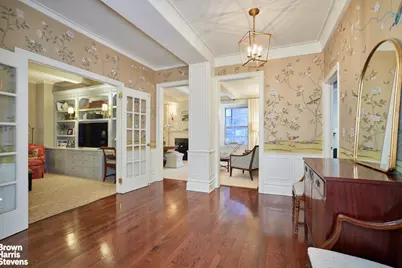 1070 Park Avenue #4E, New York City, NY 10128 - Photo 2