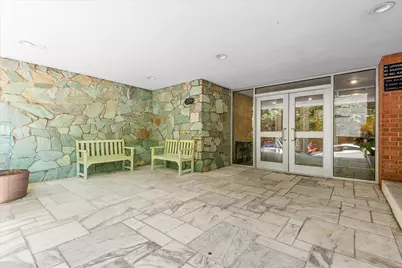 579 W 215th Street #2-F, New York City, NY 10034 - Photo 18