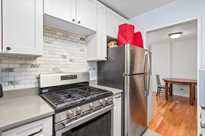 579 W 215th Street #2-F, New York City, NY 10034 - Photo 6