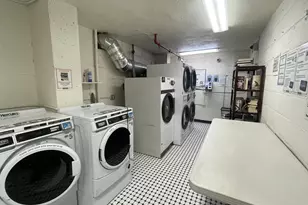 579 W 215th St, New York City, NY 10034 - Photo 20