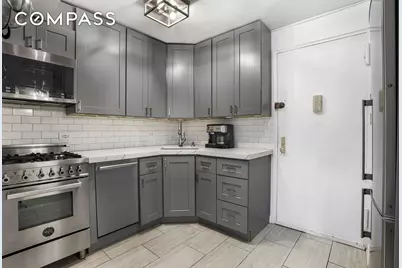 139 E 33rd Street #PHD, New York City, NY 10016 - Photo 6