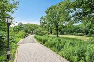 116-17 Grosvenor Ln, New York City, NY 11418 - Photo 14