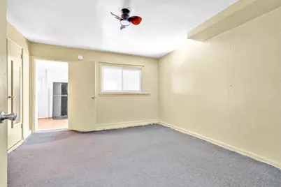 1472 Stickney Place, New York City, NY 10469 - Photo 14