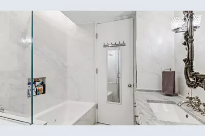 530 E 76th Street #6J, New York City, NY 10021 - Photo 6