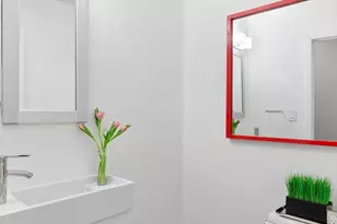 137 E 36th St, New York City, NY 10016 - Photo 10