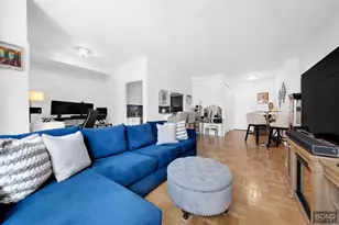 251 E 51st St, New York City, NY 10022 - Photo 2