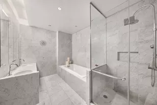 310 E 53rd St, New York City, NY 10022 - Photo 10