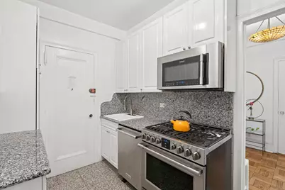 305 W 86th Street #8A, New York City, NY 10024 - Photo 4