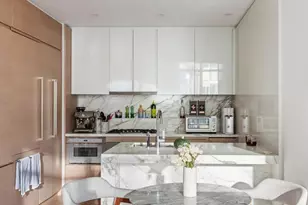 30 Riverside Blvd, New York City, NY 10069 - Photo 2