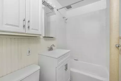 359 W 30th Street #2B, New York City, NY 10001 - Photo 6