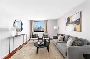 376 Broadway, New York City, NY 10013 - Photo 1