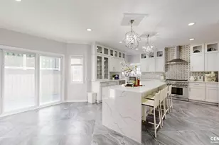 55 Nicole Loop, New York City, NY 10301 - Photo 6