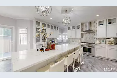 55 Nicole Loop, New York City, NY 10301 - Photo 8