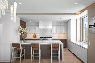 300 E 77th St, New York City, NY 10075 - Photo 4