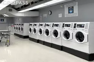 205 West End Ave, New York, NY 10023 - Photo 8