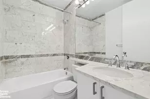 500 W 43rd St, New York City, NY 10036 - Photo 6