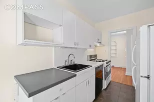 40 Tehama St, New York City, NY 11218 - Photo 8