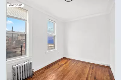 95-07 Cresskill Place, New York City, NY 11435 - Photo 12