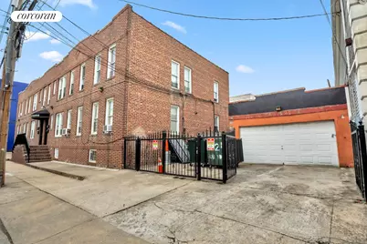 95-07 Cresskill Place, New York City, NY 11435 - Photo 8