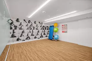 212 W 95th St, New York City, NY 10025 - Photo 16