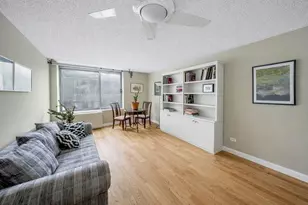 270 W 17th St, New York City, NY 10011 - Photo 4