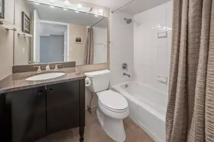 270 W 17th St, New York City, NY 10011 - Photo 8