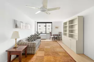 270 W 17th St, New York City, NY 10011 - Photo 2