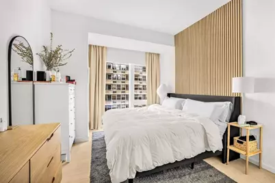 138 E 50th Street #17B, New York City, NY 10022 - Photo 4