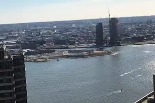 330 E 38th St, New York City, NY 10016 - Photo 8