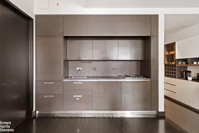 20 Pine Street #2706, New York City, NY 10005 - Photo 2