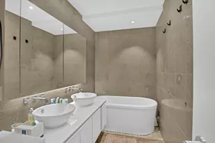 247 W 46th St, New York City, NY 10036 - Photo 10